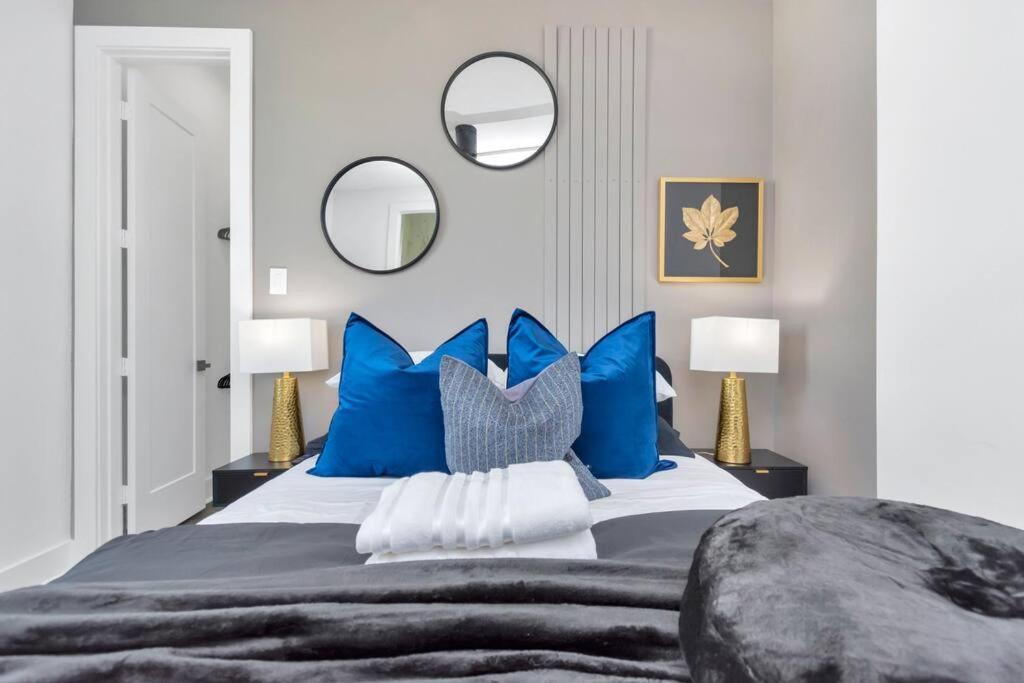 The Suite Spot! Downtown Skyline Views! Sleeps 12 Houston Eksteriør bilde