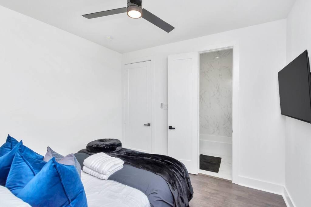 The Suite Spot! Downtown Skyline Views! Sleeps 12 Houston Eksteriør bilde